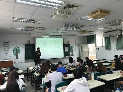 111學年度選課輔導 第5張