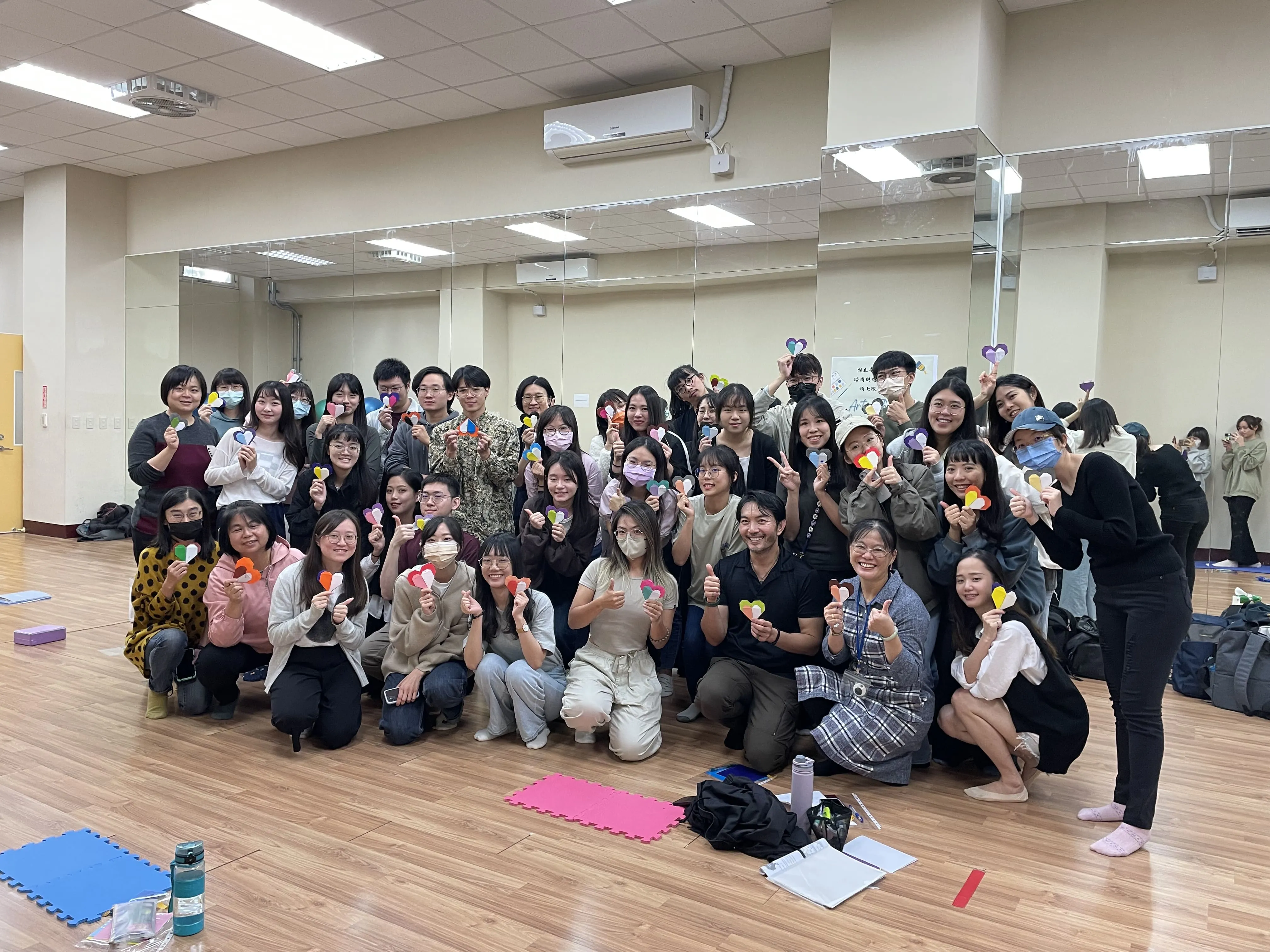 112學年度-112.12.10-表創性藝術治療工作坊 第7張